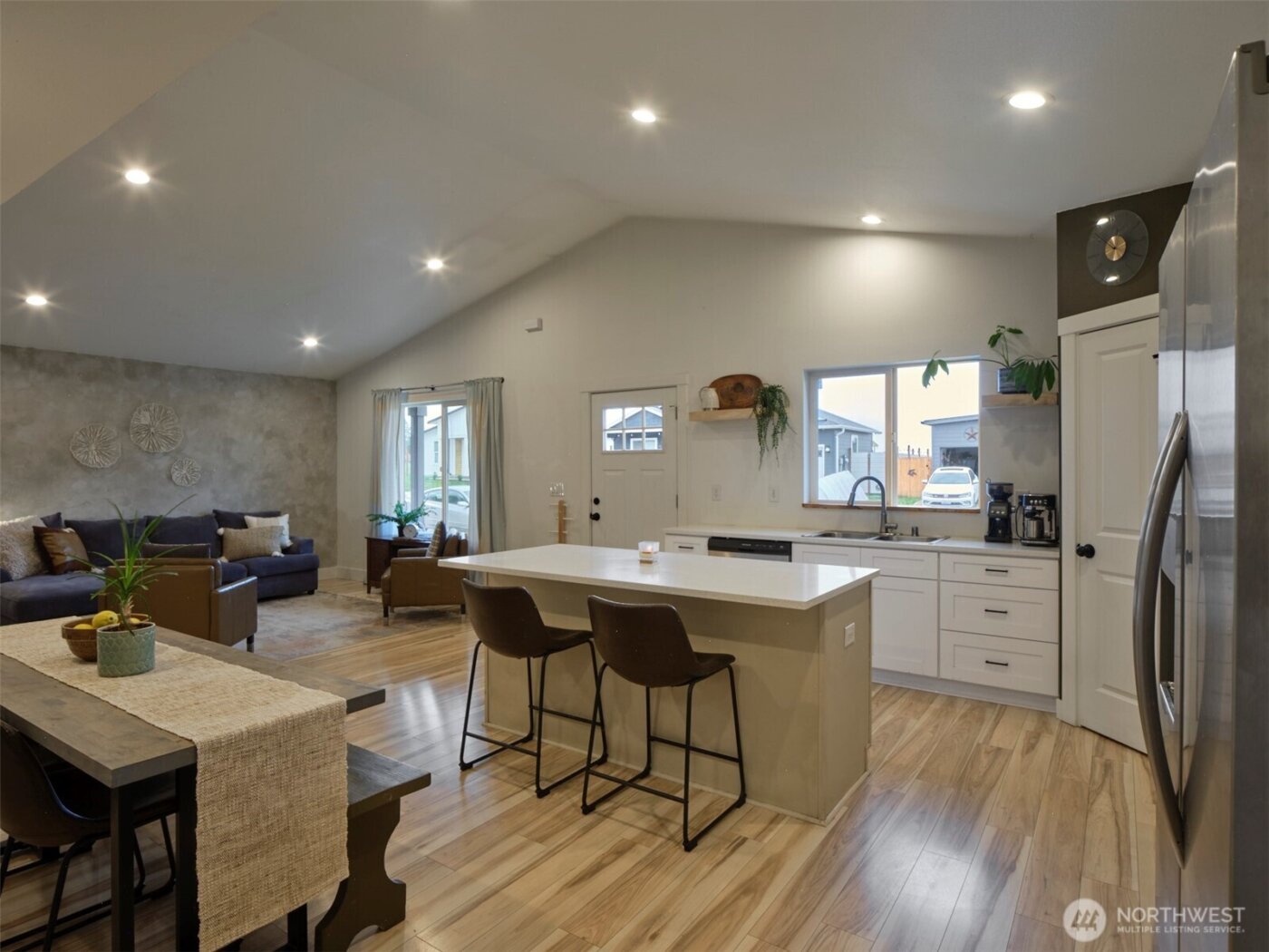 1015 Peach Road , Winlock, WA 98596