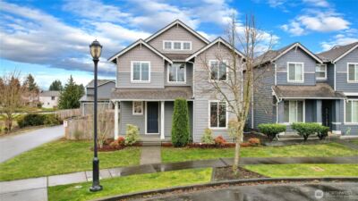 5241 52nd Way SE, Lacey, WA 98503