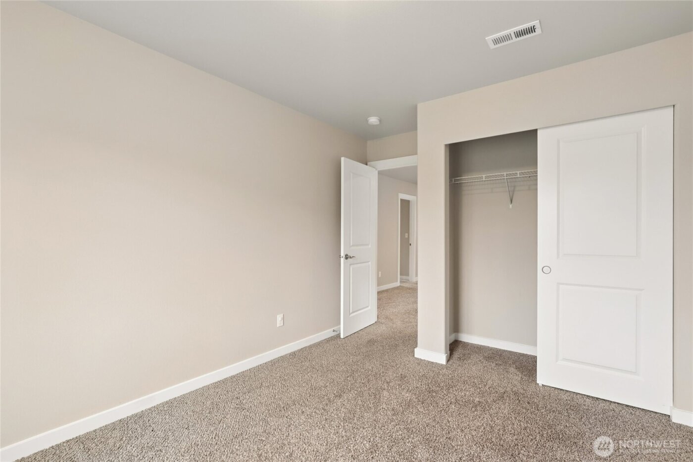 5241 52nd Way SE, Lacey, WA 98503