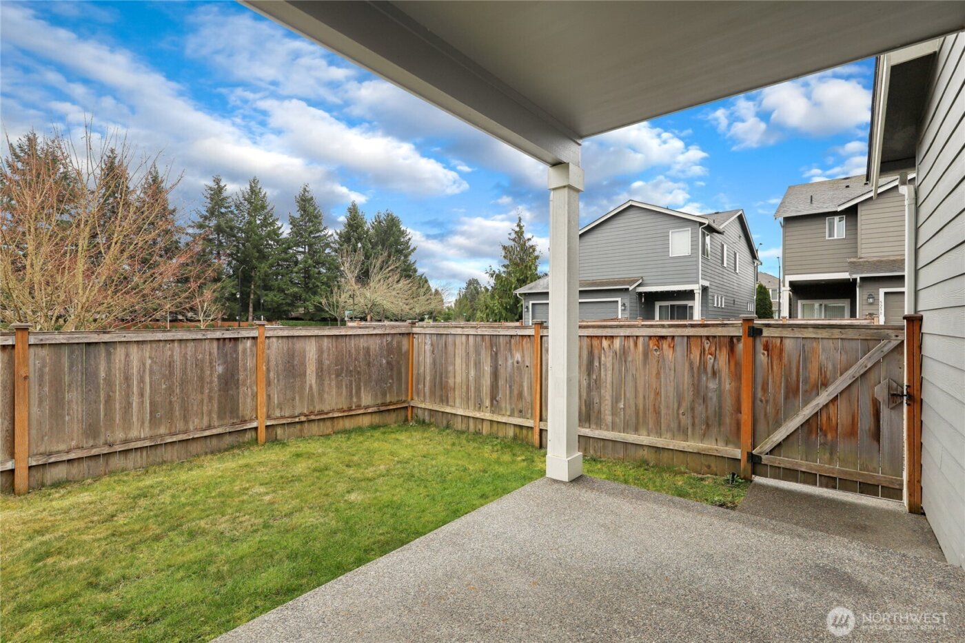 5241 52nd Way SE, Lacey, WA 98503