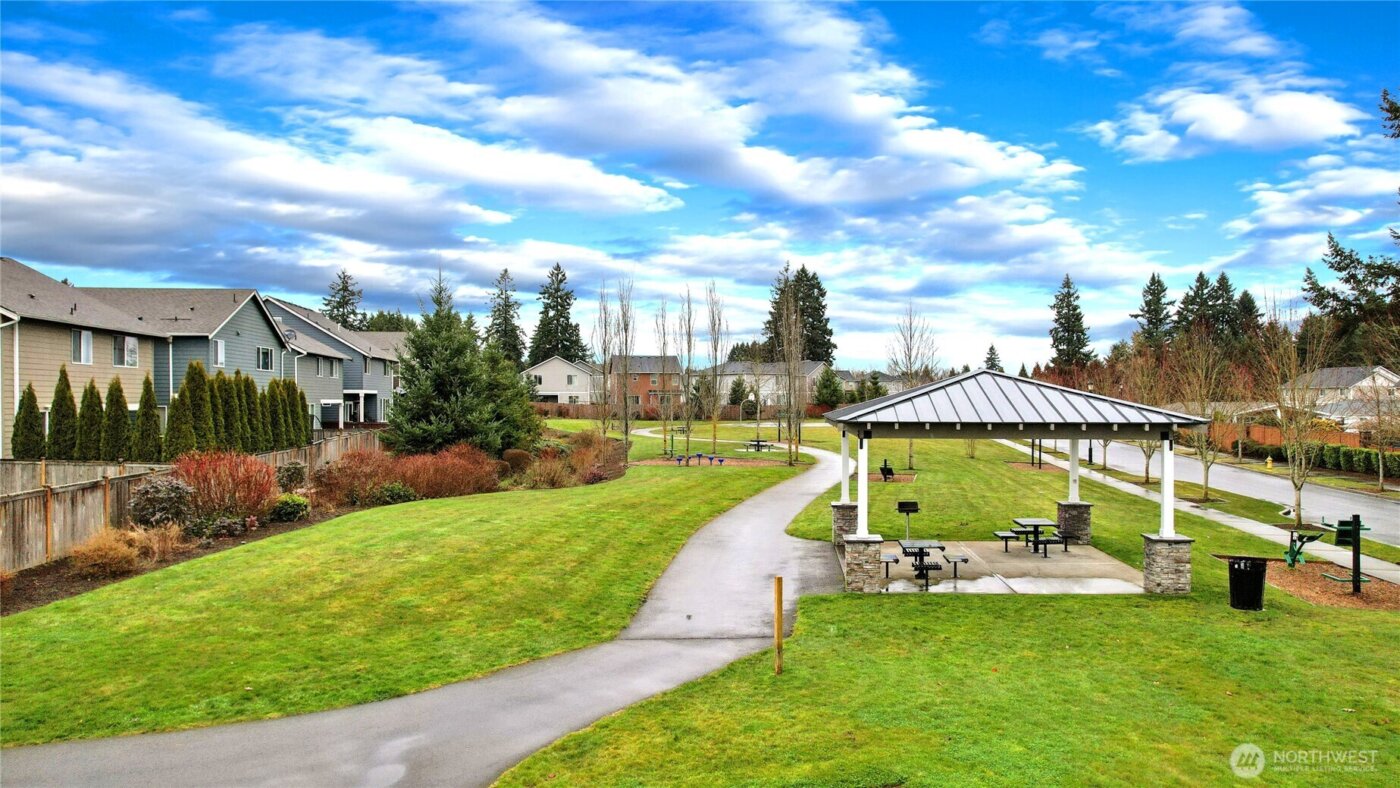 5241 52nd Way SE, Lacey, WA 98503