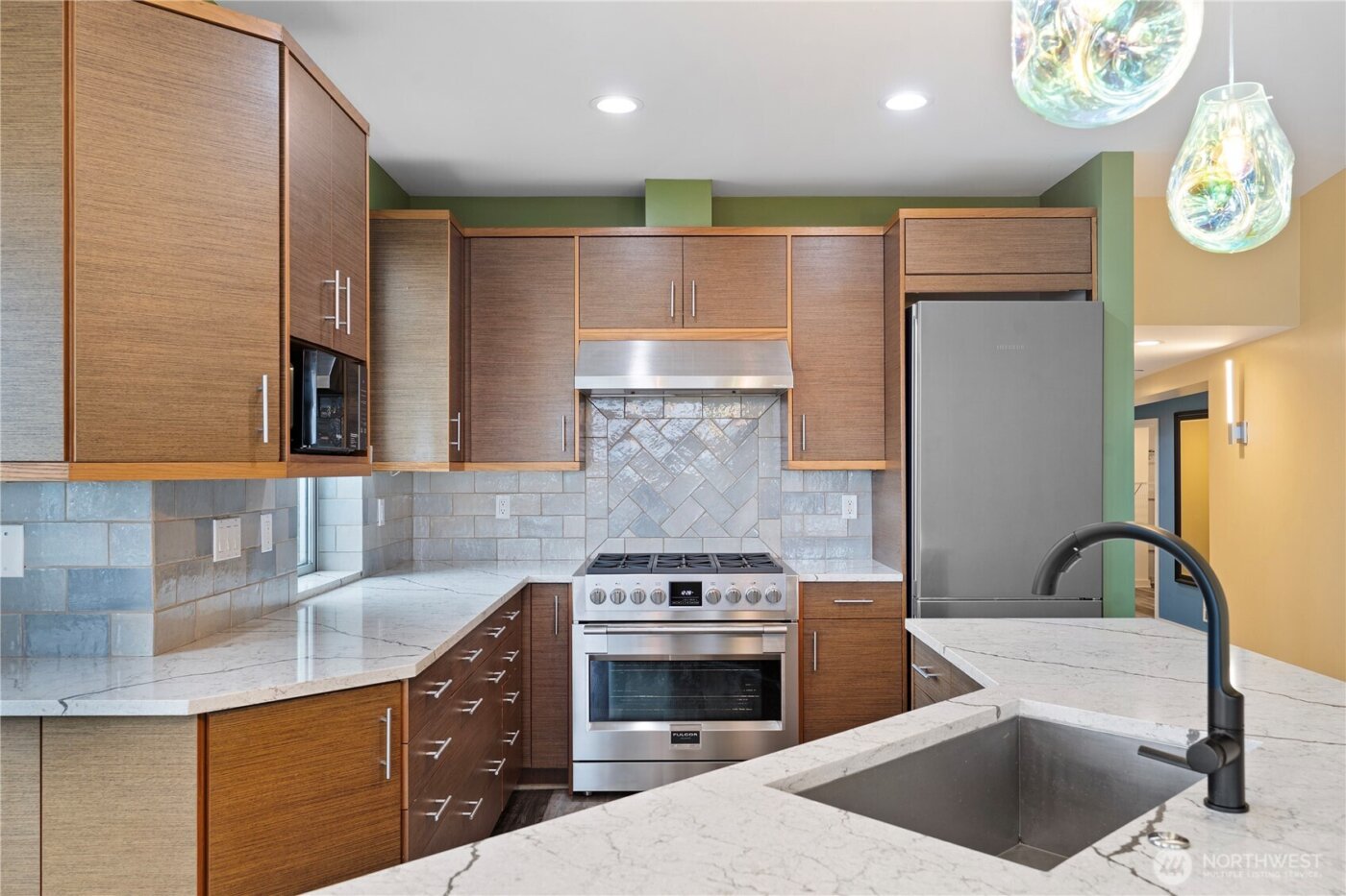 2731 Boylston Avenue E #300, Seattle, WA 98102