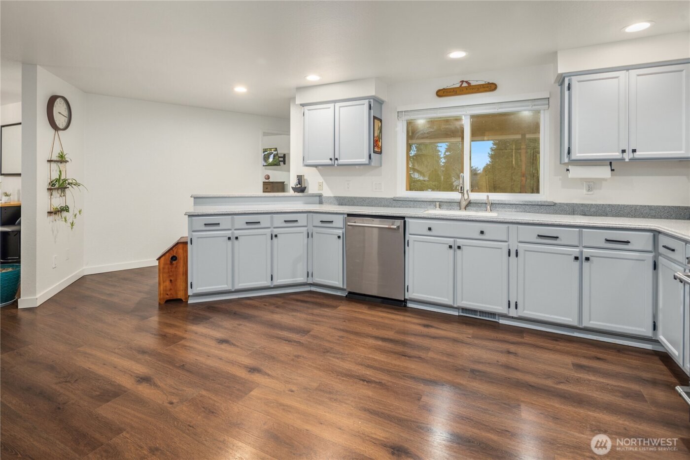 7310 Grove Street , Marysville, WA 98270