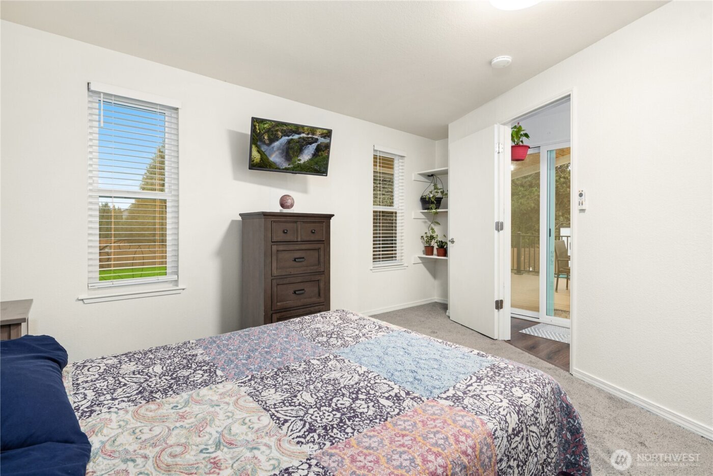 7310 Grove Street , Marysville, WA 98270