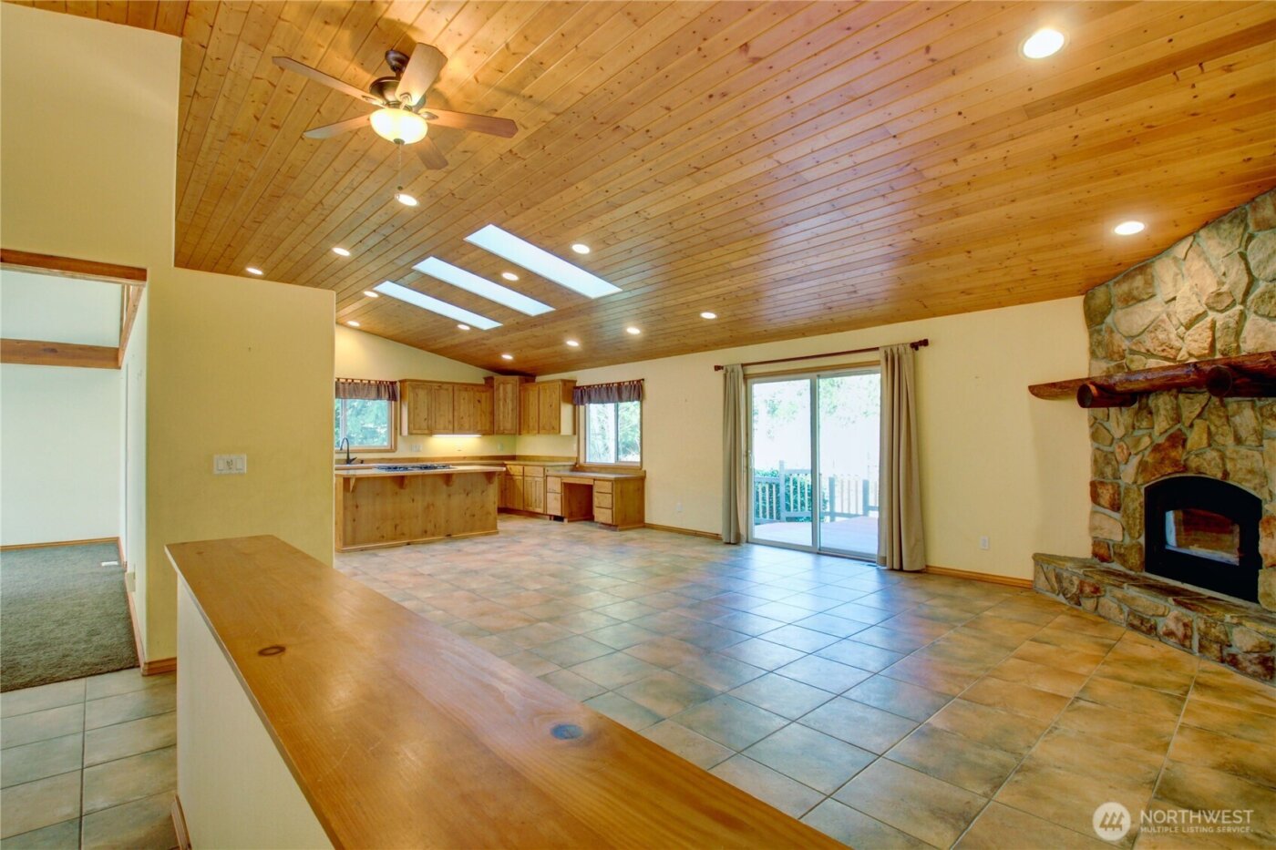 5707 316th Street NW, Stanwood, WA 98292