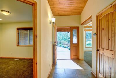 5707 316th Street NW, Stanwood, WA 98292 - Photo 2