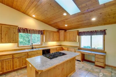 5707 316th Street NW, Stanwood, WA 98292 - Photo 7