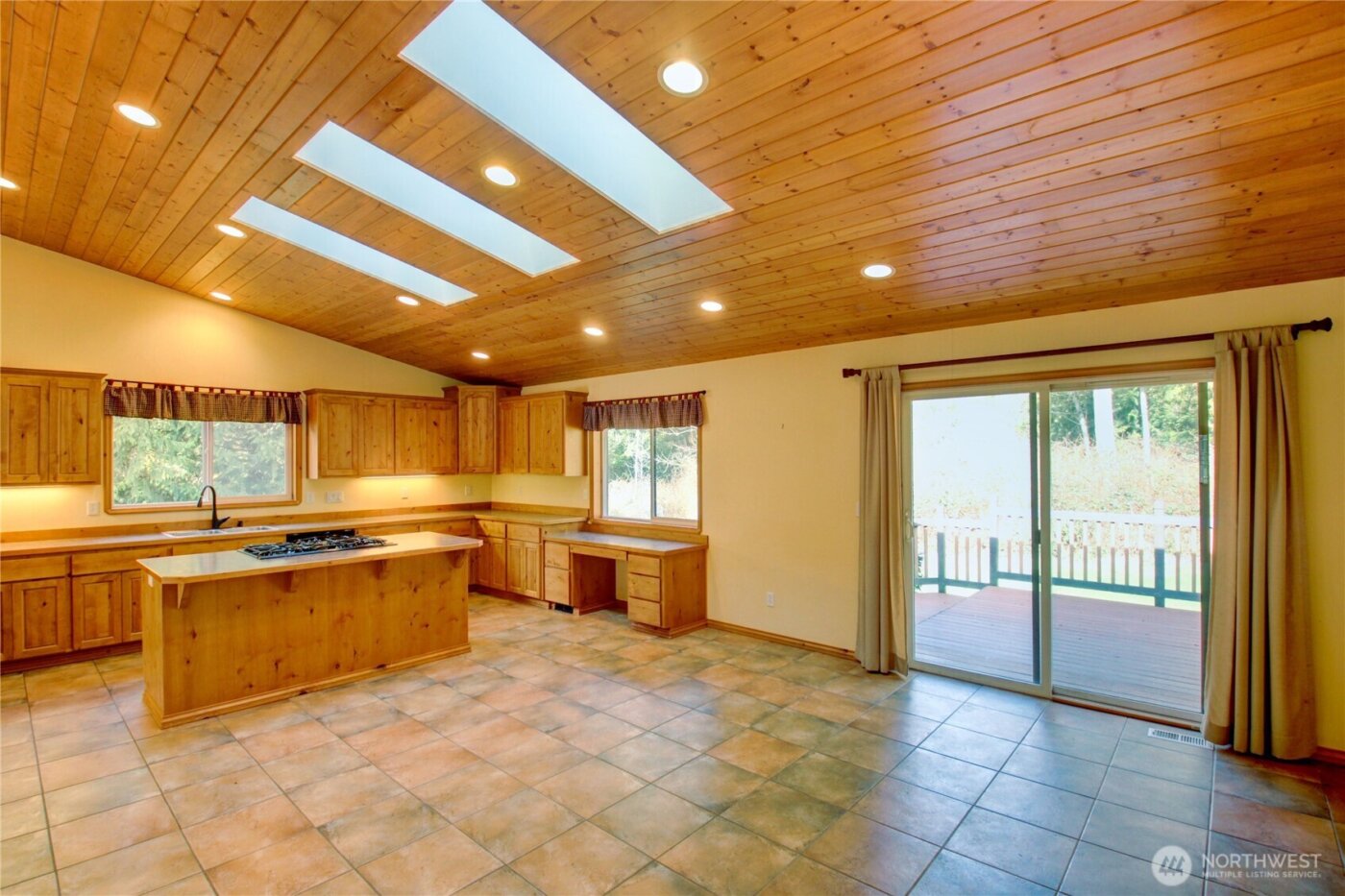 5707 316th Street NW, Stanwood, WA 98292