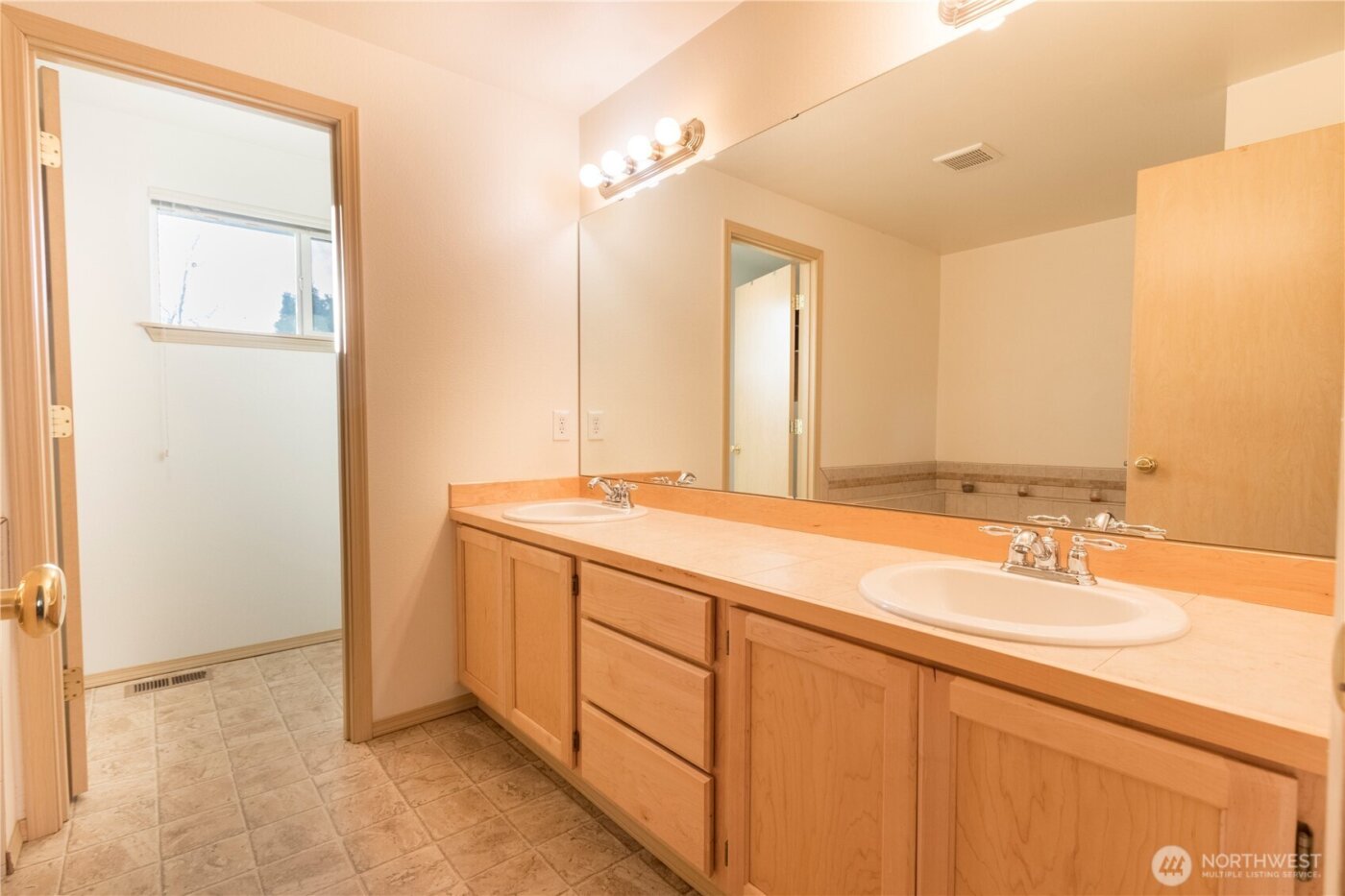 509 Milwaukee Boulevard S, Pacific, WA 98047