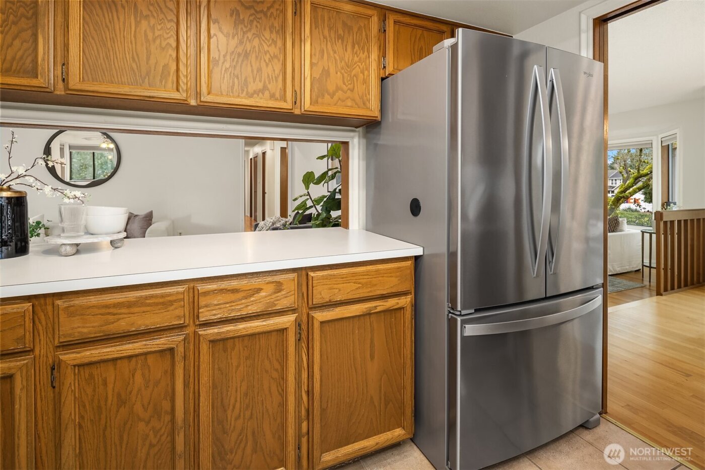 19202 SE 43rd Place , Issaquah, WA 98027