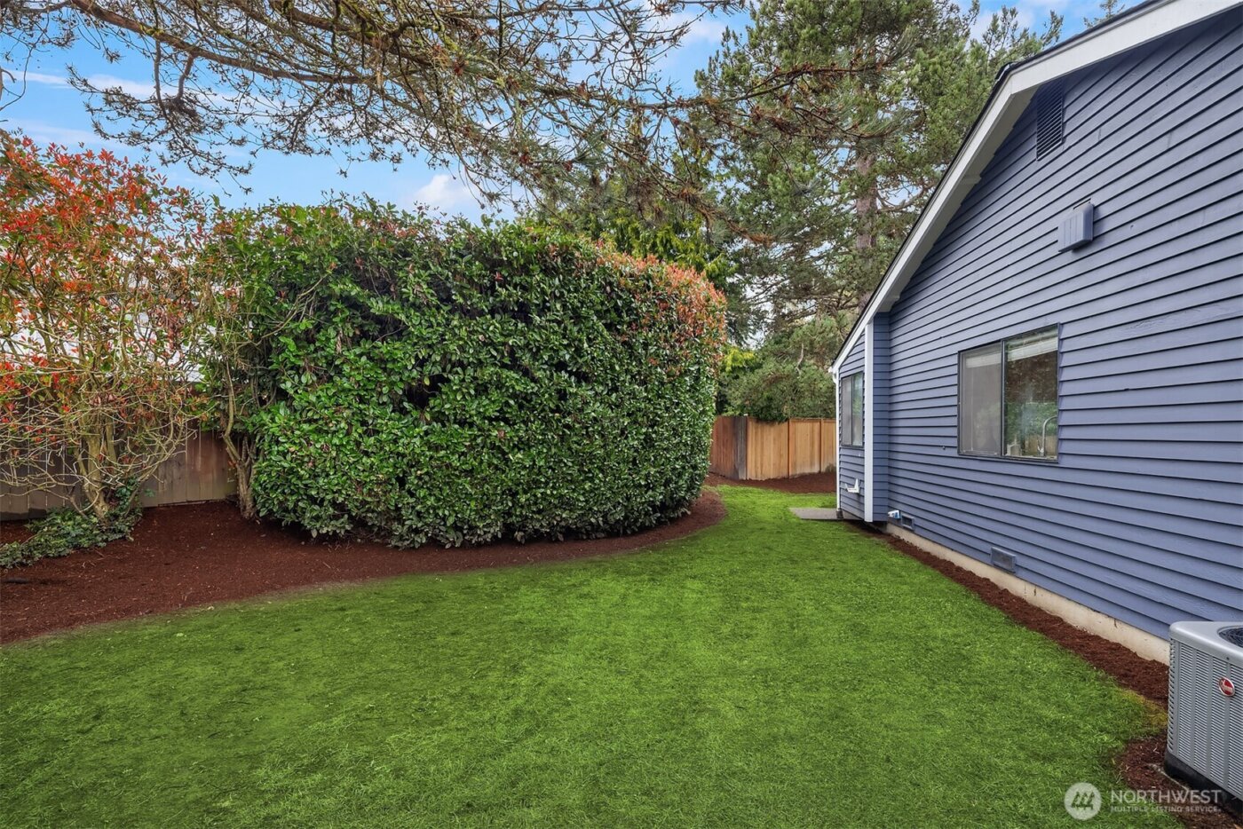 19202 SE 43rd Place , Issaquah, WA 98027