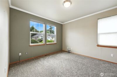 425 Garden Lane #39, Burlington, WA 98233 - Photo 5