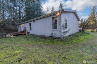 11635 Hobby St SE , Yelm, WA 98597 - Photo 2