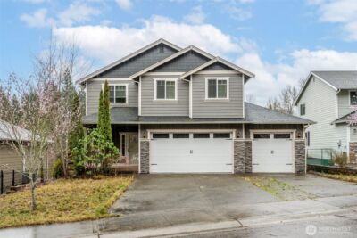 633 Joy Street , Eatonville, WA 98328