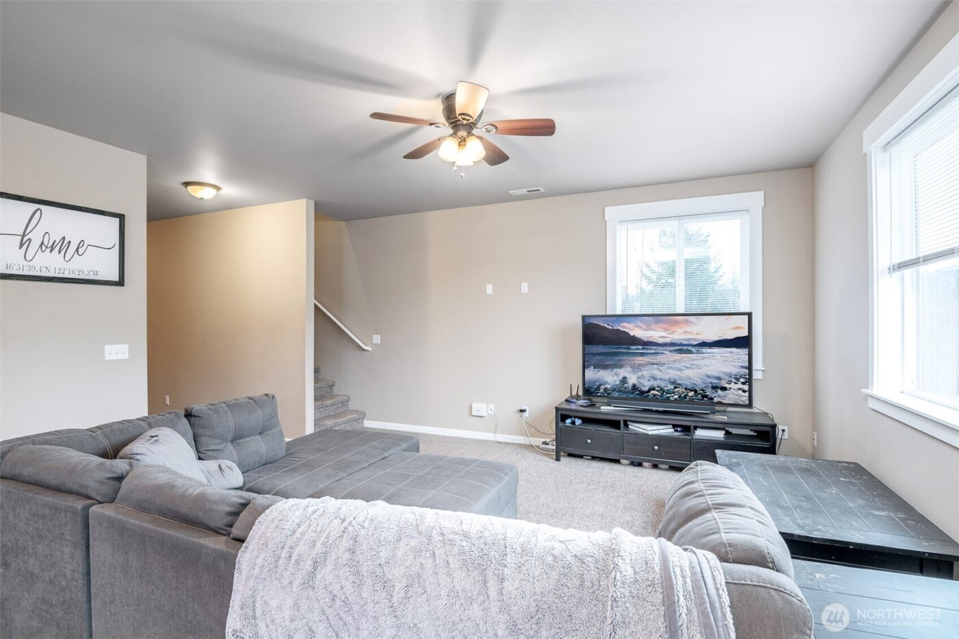 633 Joy Street , Eatonville, WA 98328