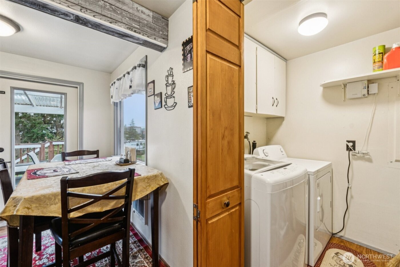 2314 8th Street , Everett, WA 98201