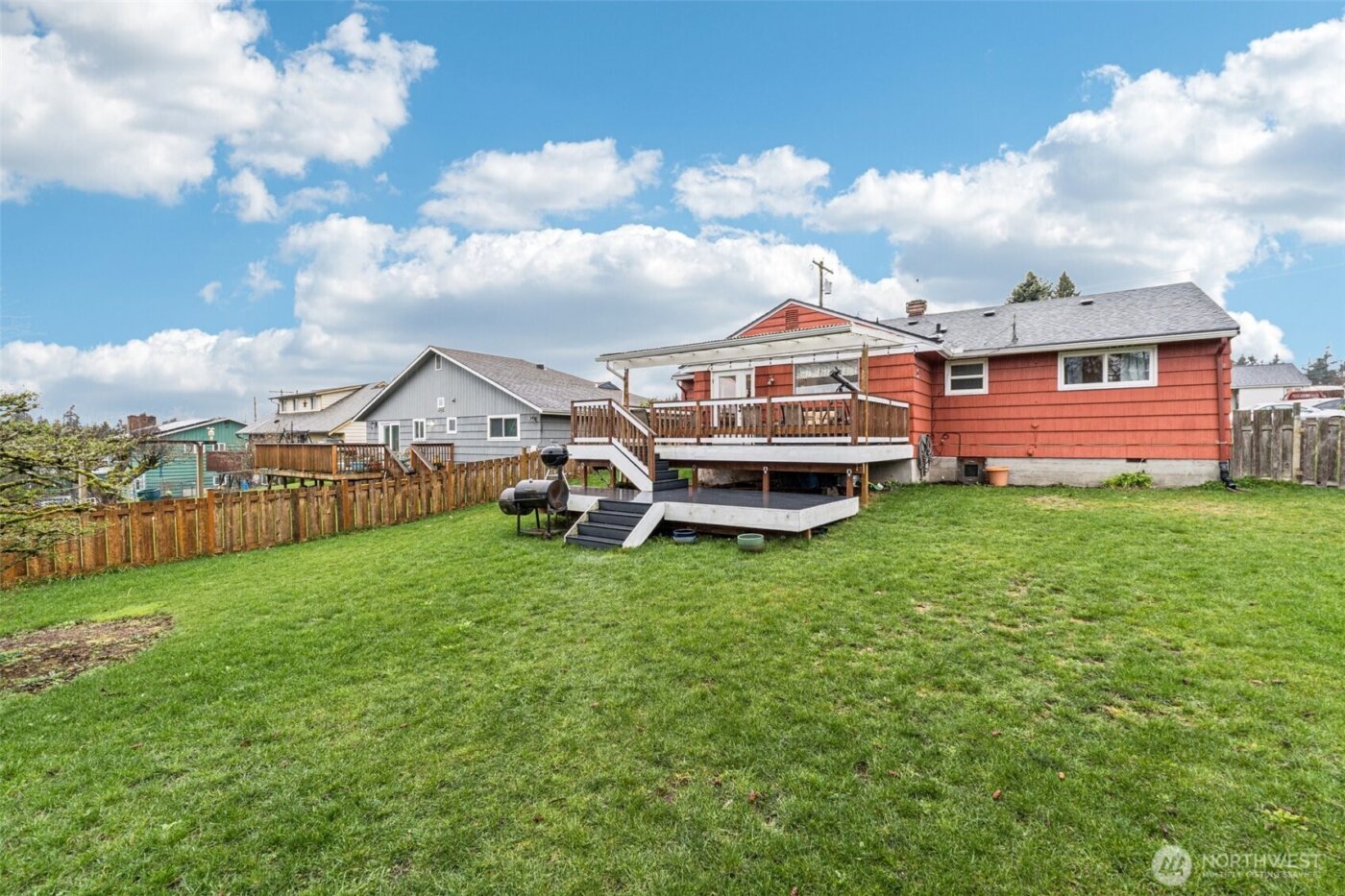 2314 8th Street , Everett, WA 98201