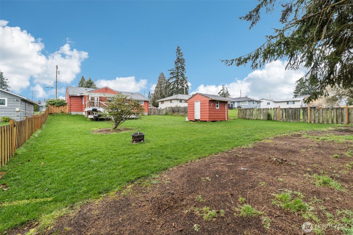 2314 8th Street , Everett, WA 98201