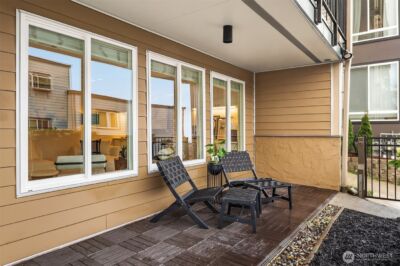 1965 12th Avenue W #101, Seattle, WA 98119 - Photo 15