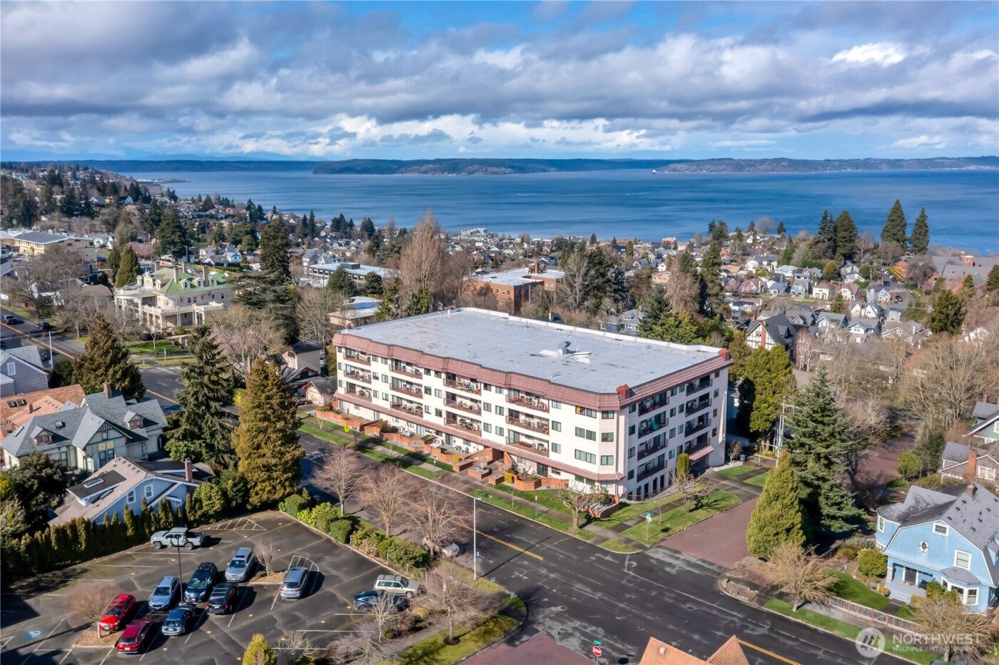 909 N I Street #205, Tacoma, WA 98403