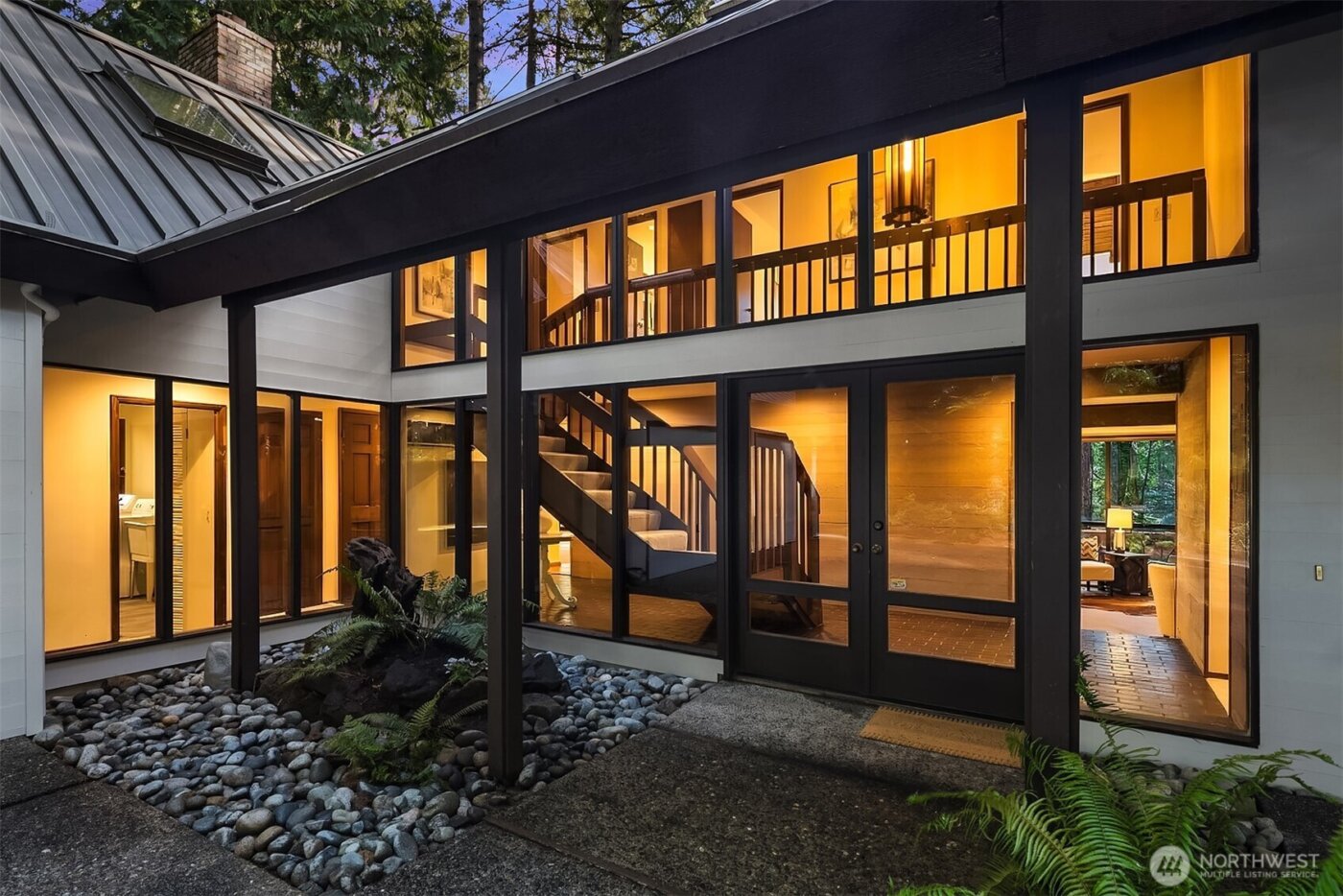 9027 SE 50th Street , Mercer Island, WA 98040