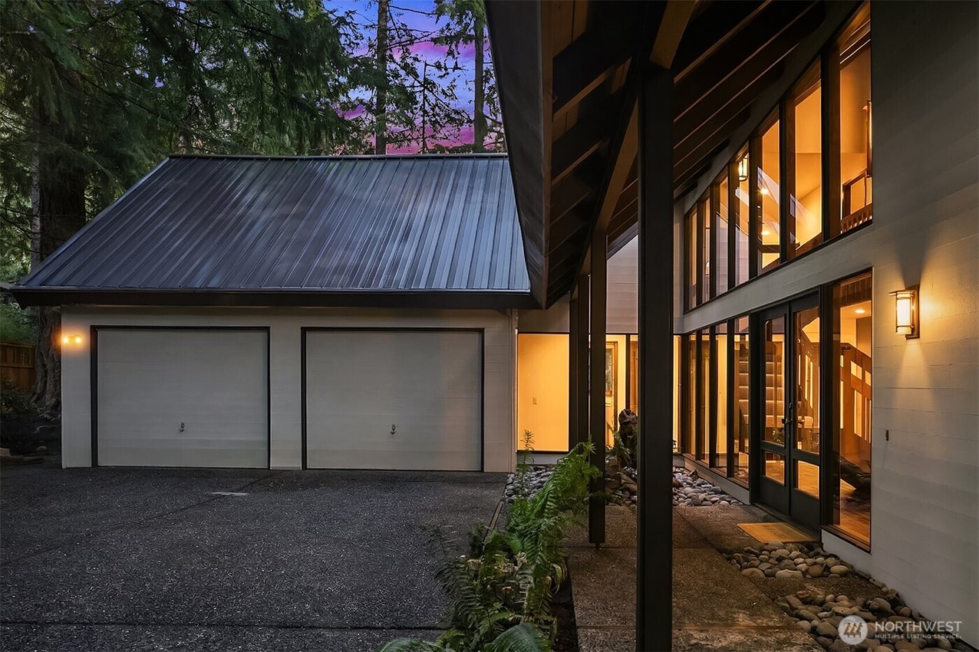 9027 SE 50th Street , Mercer Island, WA 98040