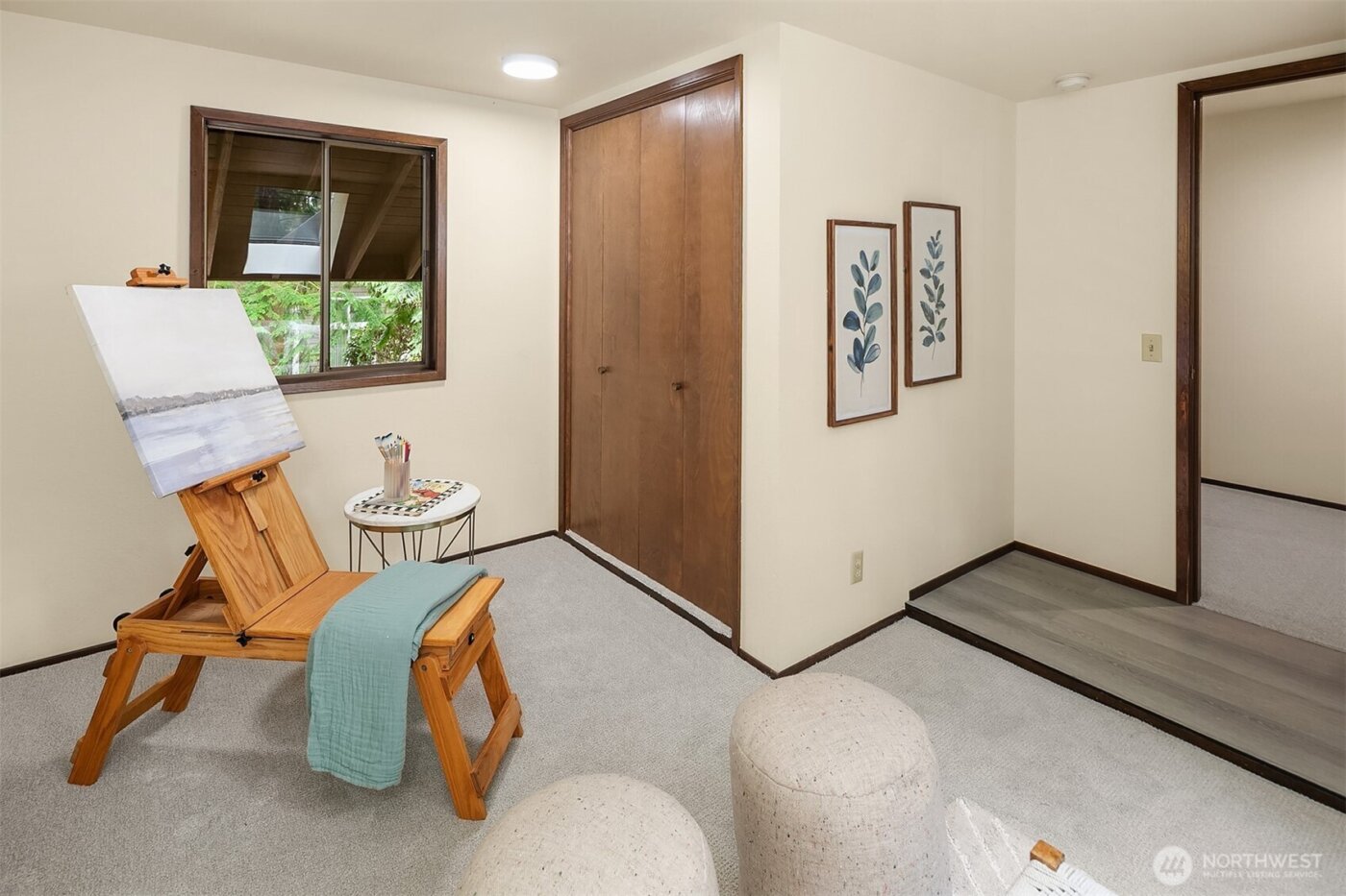 9027 SE 50th Street , Mercer Island, WA 98040