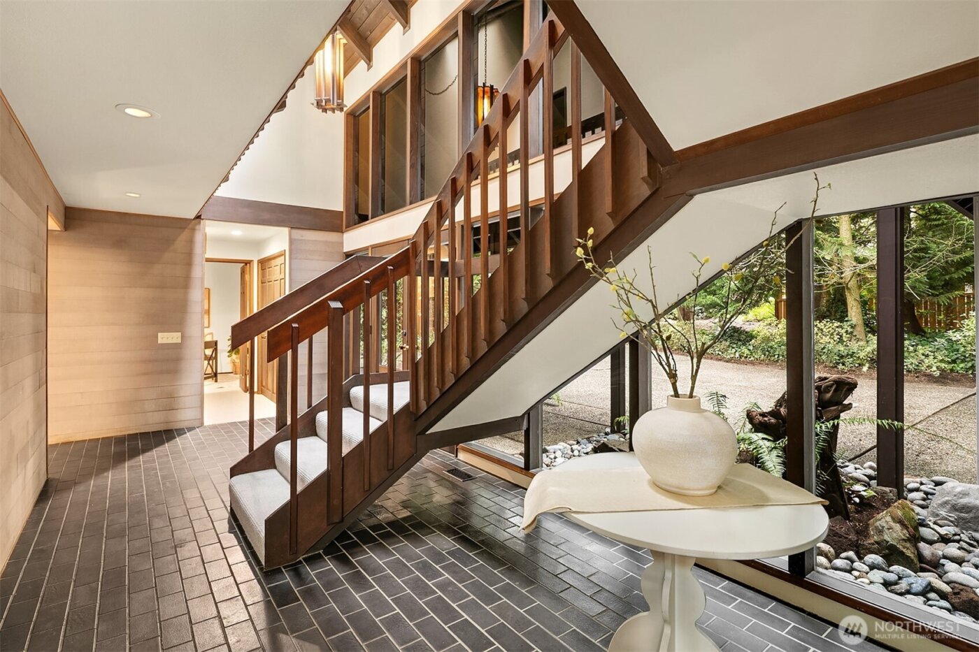 9027 SE 50th Street , Mercer Island, WA 98040