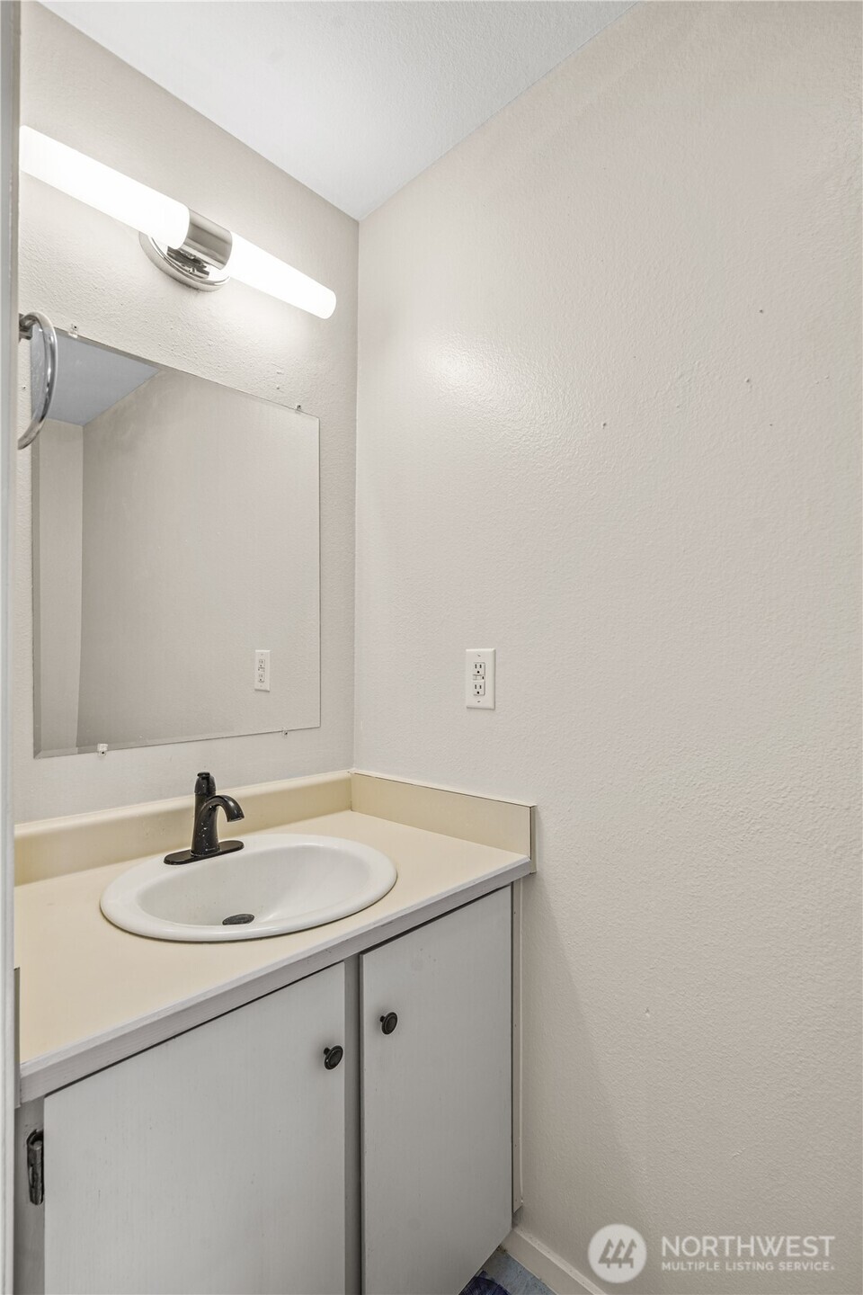 110 19th Avenue SE #16, Puyallup, WA 98372