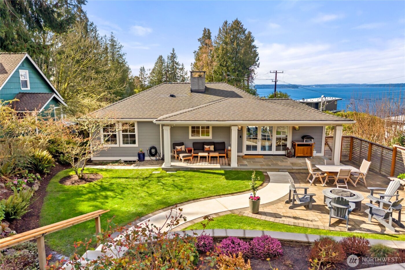 9604 44th Avenue SW, Seattle, WA 98136-2703