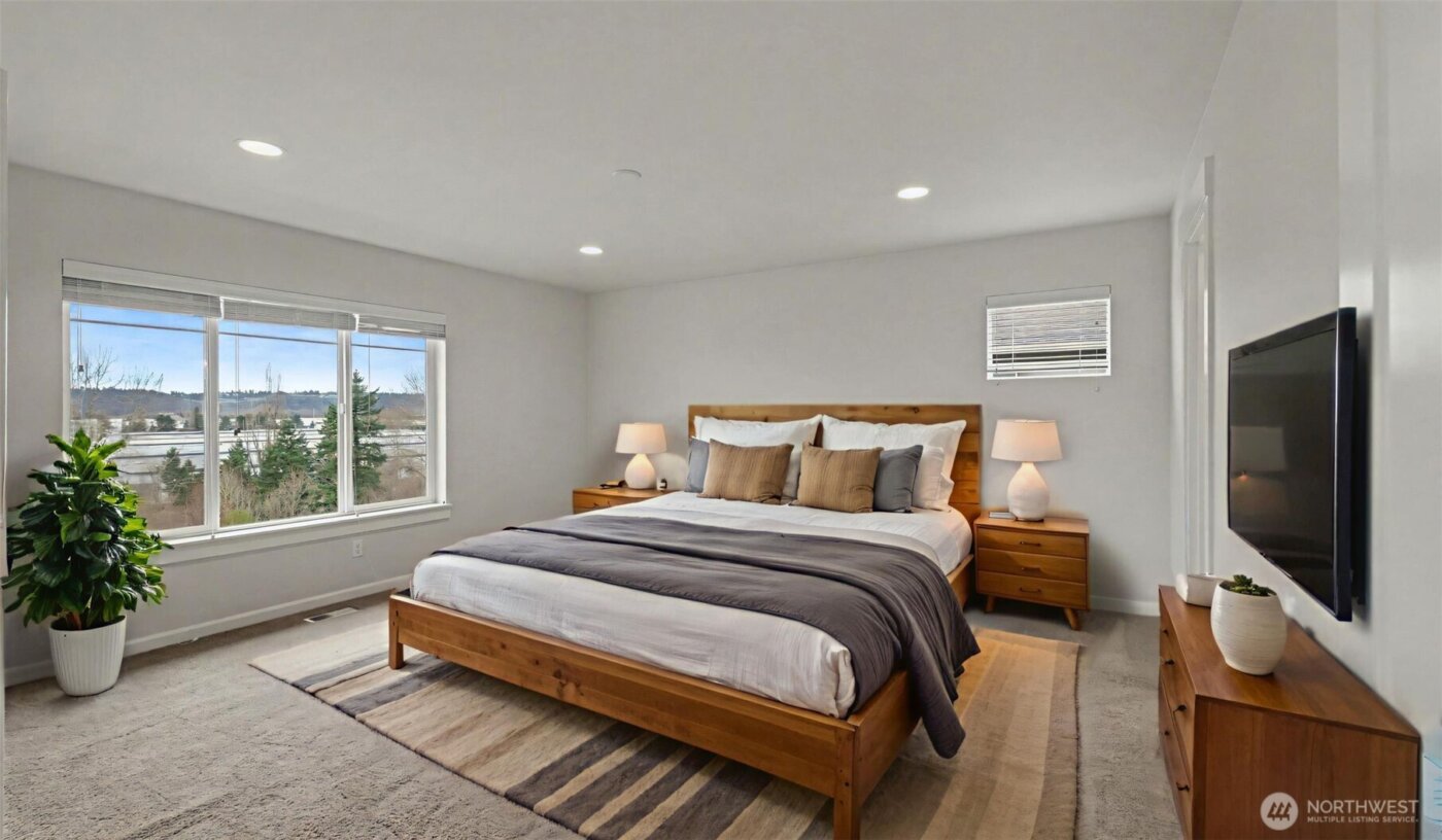 20024 90th Place S, Kent, WA 98031