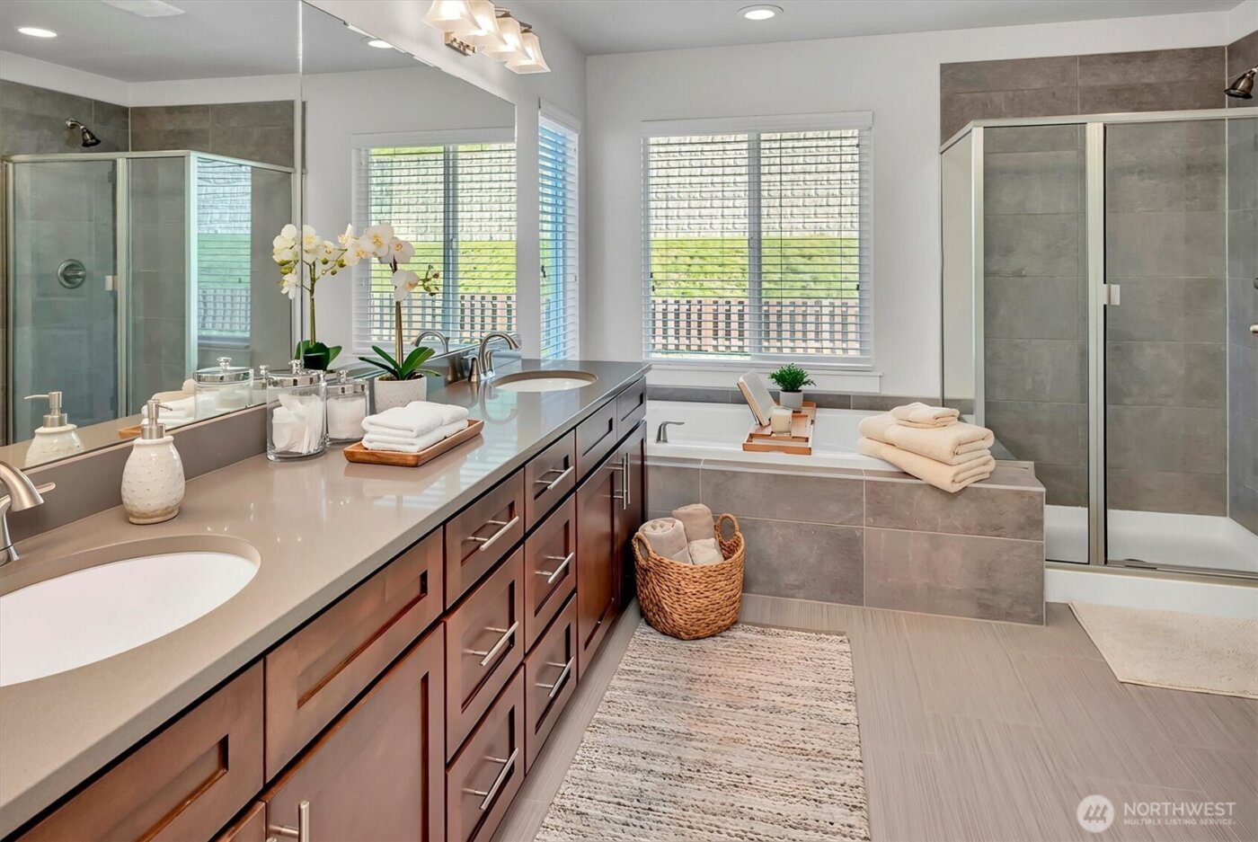 20024 90th Place S, Kent, WA 98031