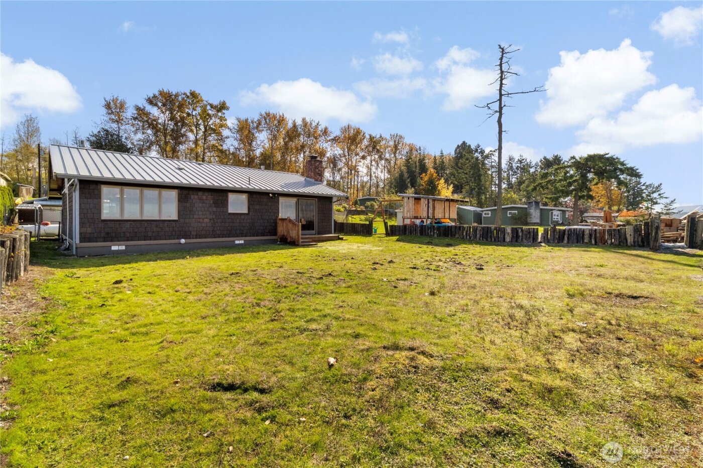 3447 Robertson Road , Bellingham, WA 98226