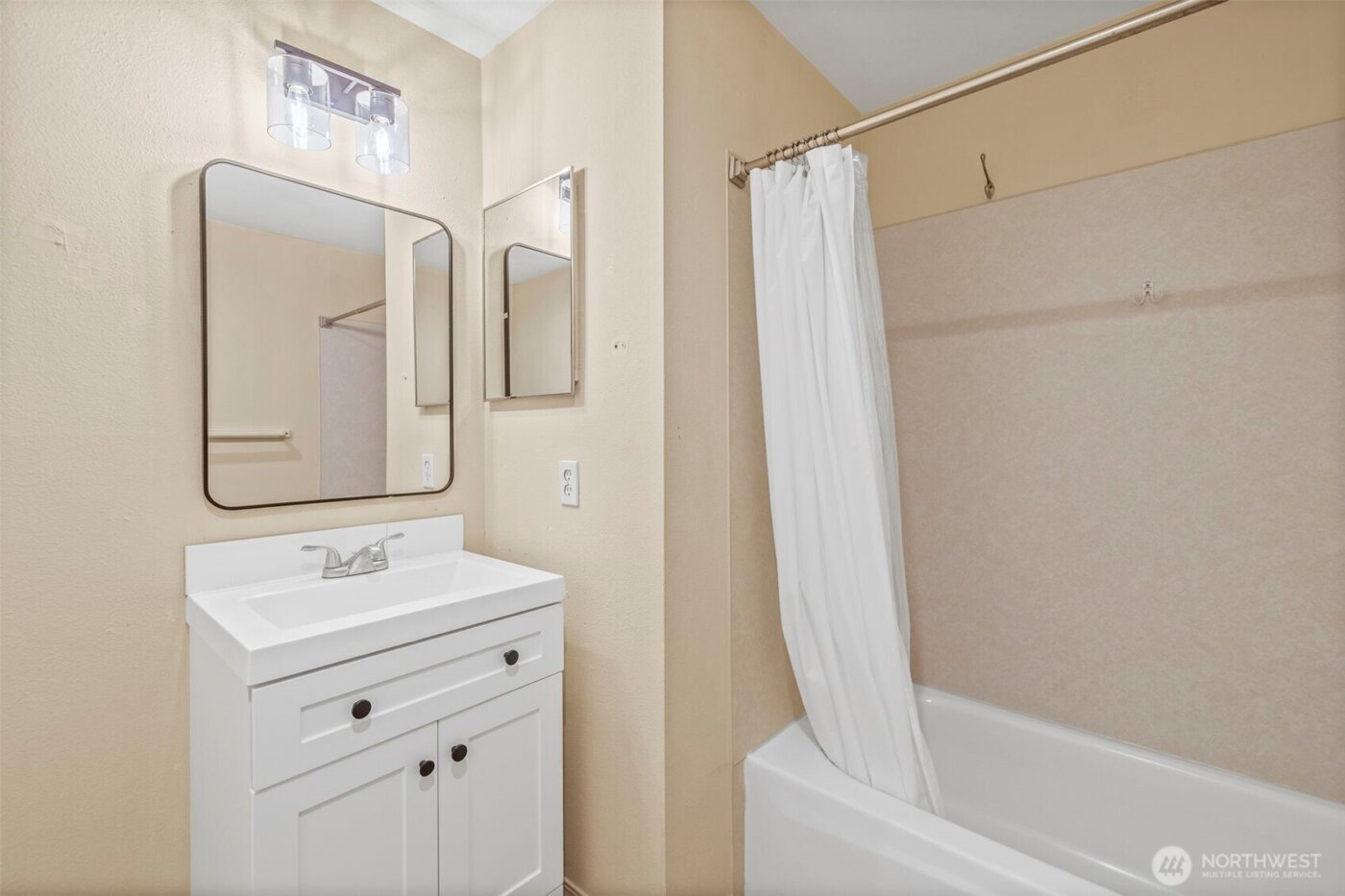 10824 SE 170th Street #B103, Renton, WA 98055