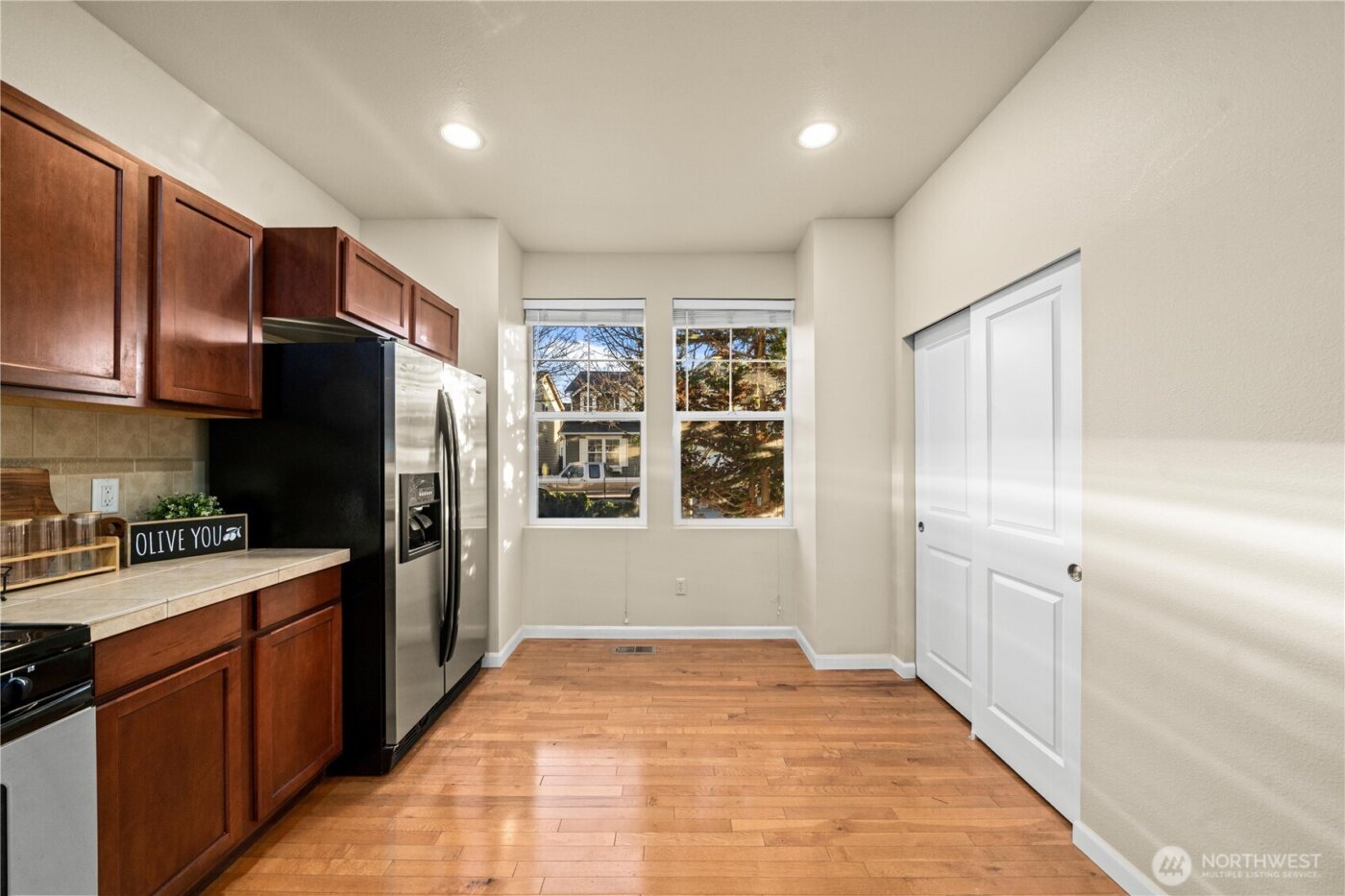 1167 32nd Place NE, Auburn, WA 98002