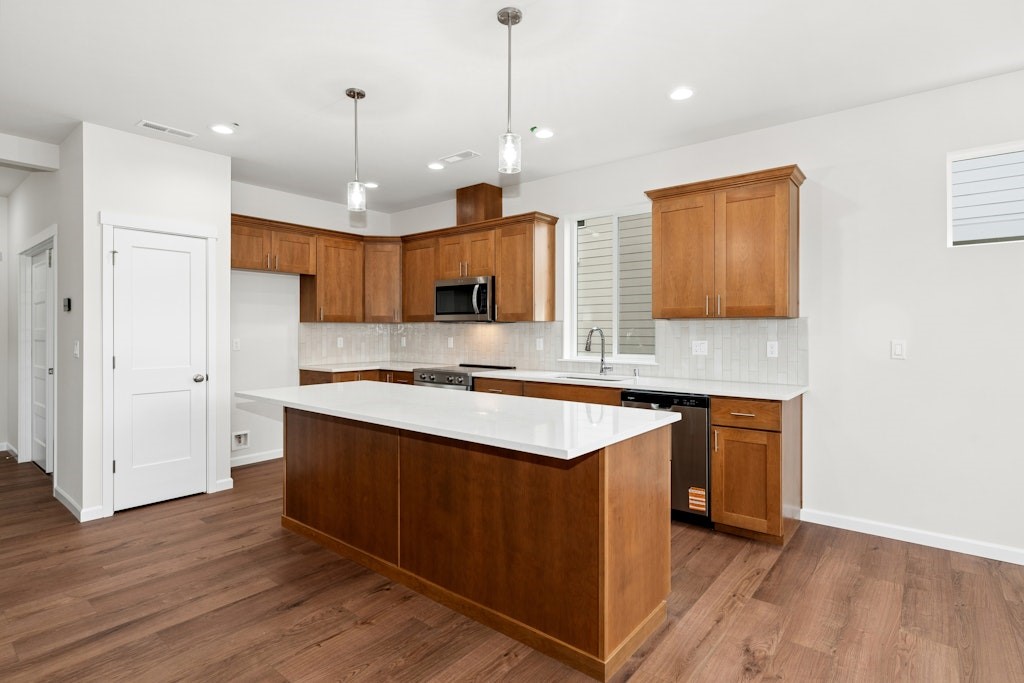 14744 88th Way SE #8, Yelm, WA 98597