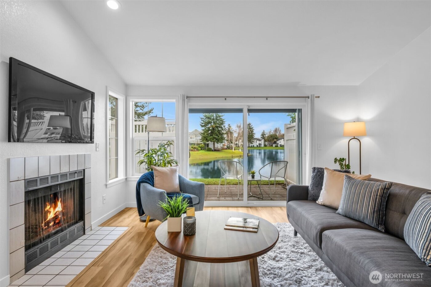 5736 S 238th Court #E1, Kent, WA 98032