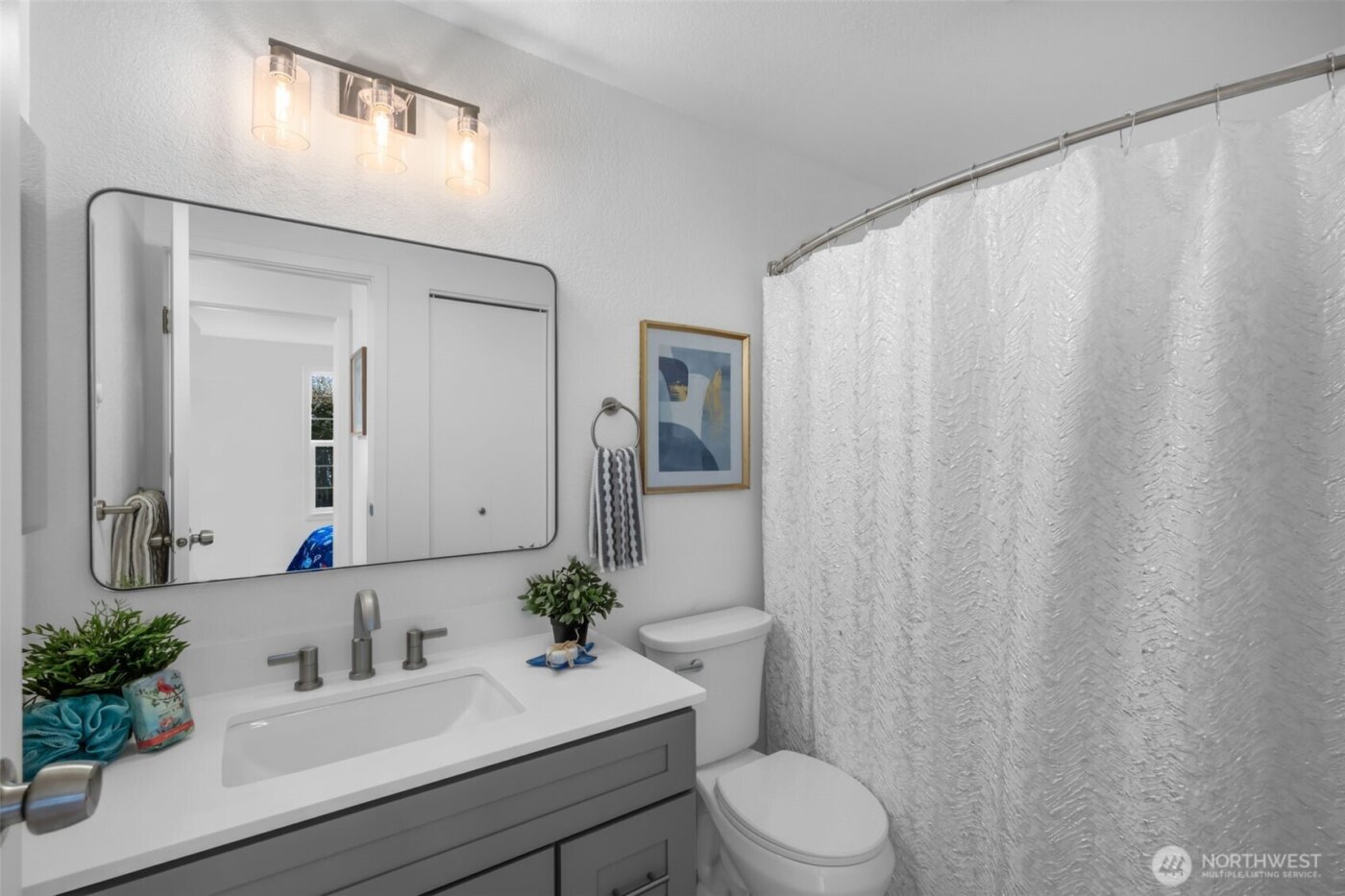 5736 S 238th Court #E1, Kent, WA 98032