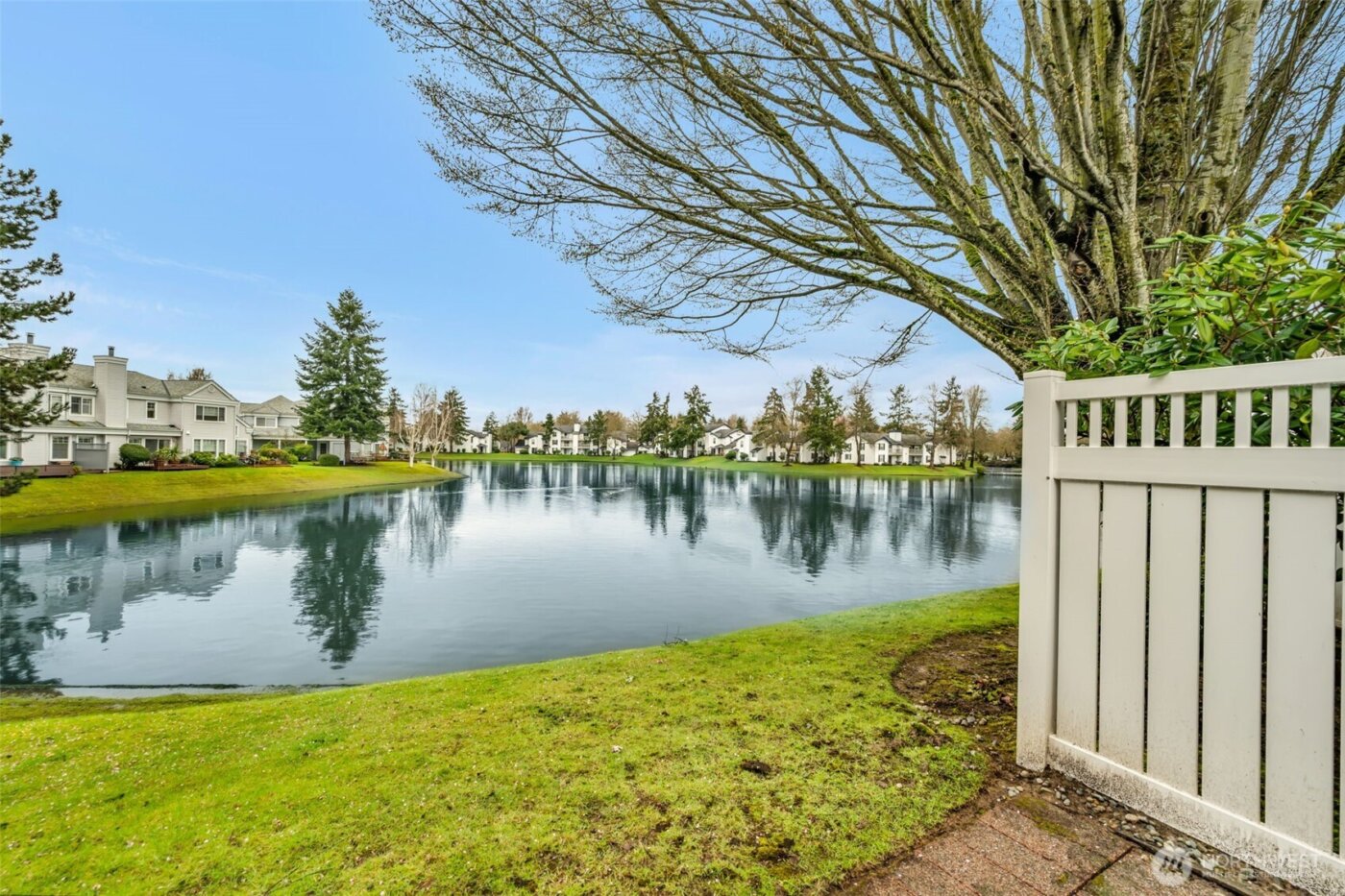 5736 S 238th Court #E1, Kent, WA 98032