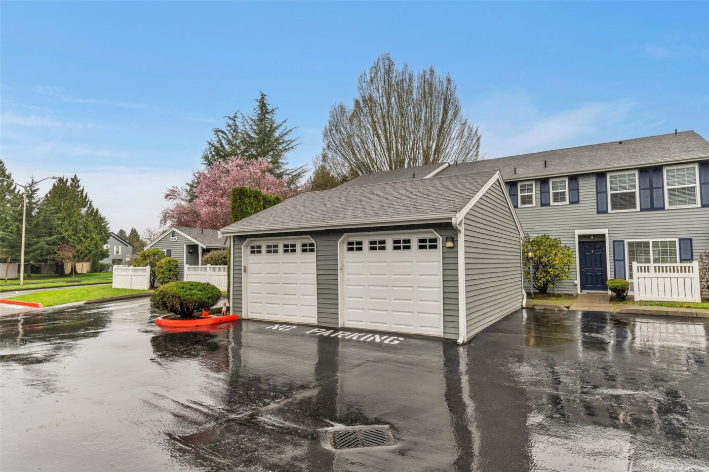 5736 S 238th Court #E1, Kent, WA 98032