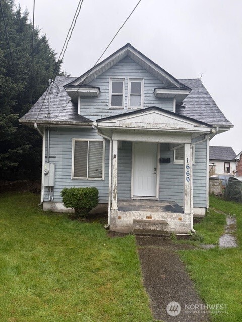 1660 S 42nd Street , Tacoma, WA 98418