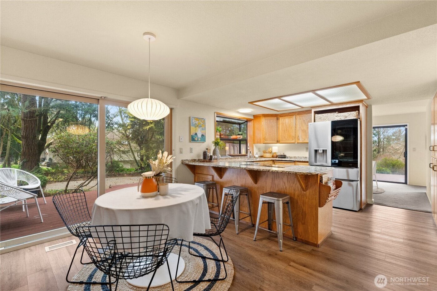 6008 Indian Trail NE, Tacoma, WA 98422