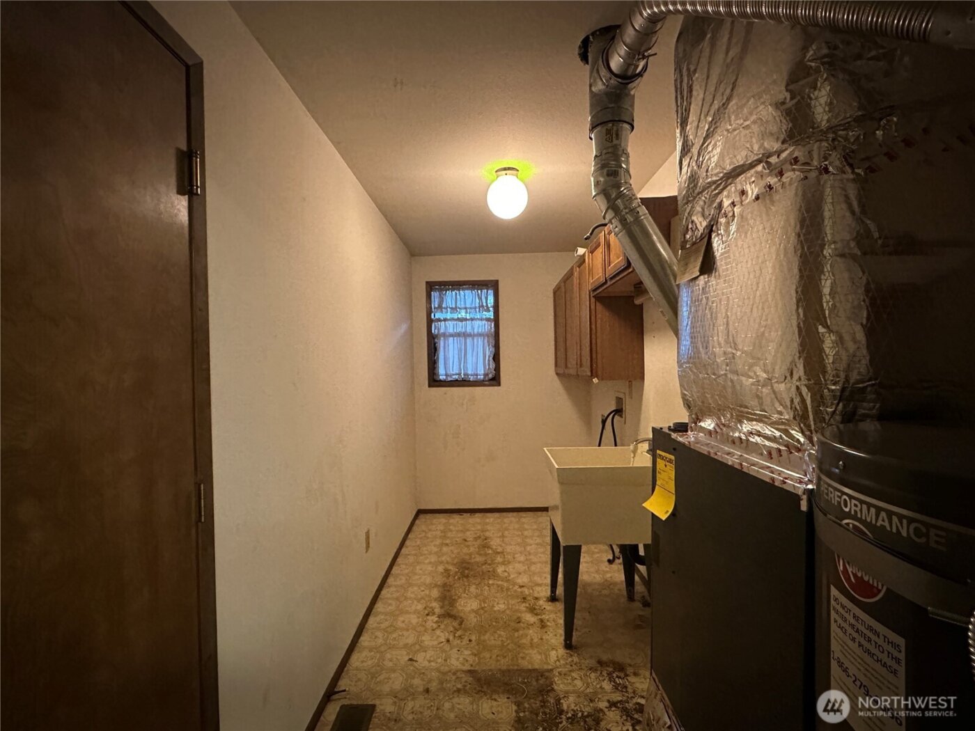 9043 3rd Way SE, Olympia, WA 98513