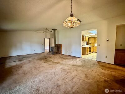 9043 3rd Way SE, Olympia, WA 98513 - Photo 6