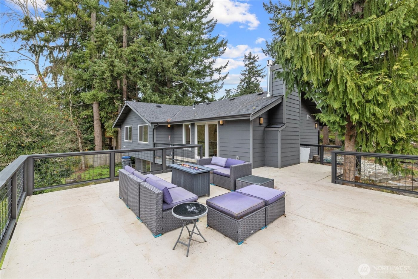 2000 NE 27th Street , Renton, WA 98056