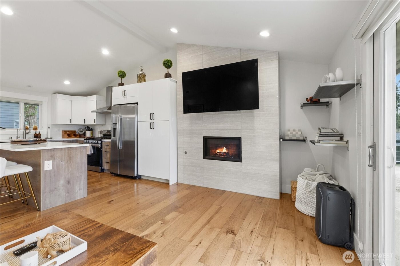 2000 NE 27th Street , Renton, WA 98056