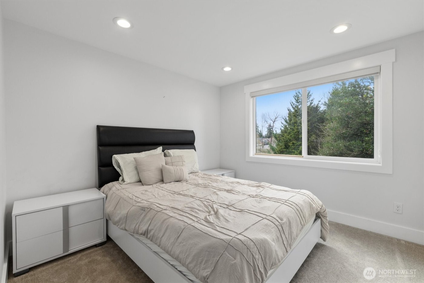 2000 NE 27th Street , Renton, WA 98056