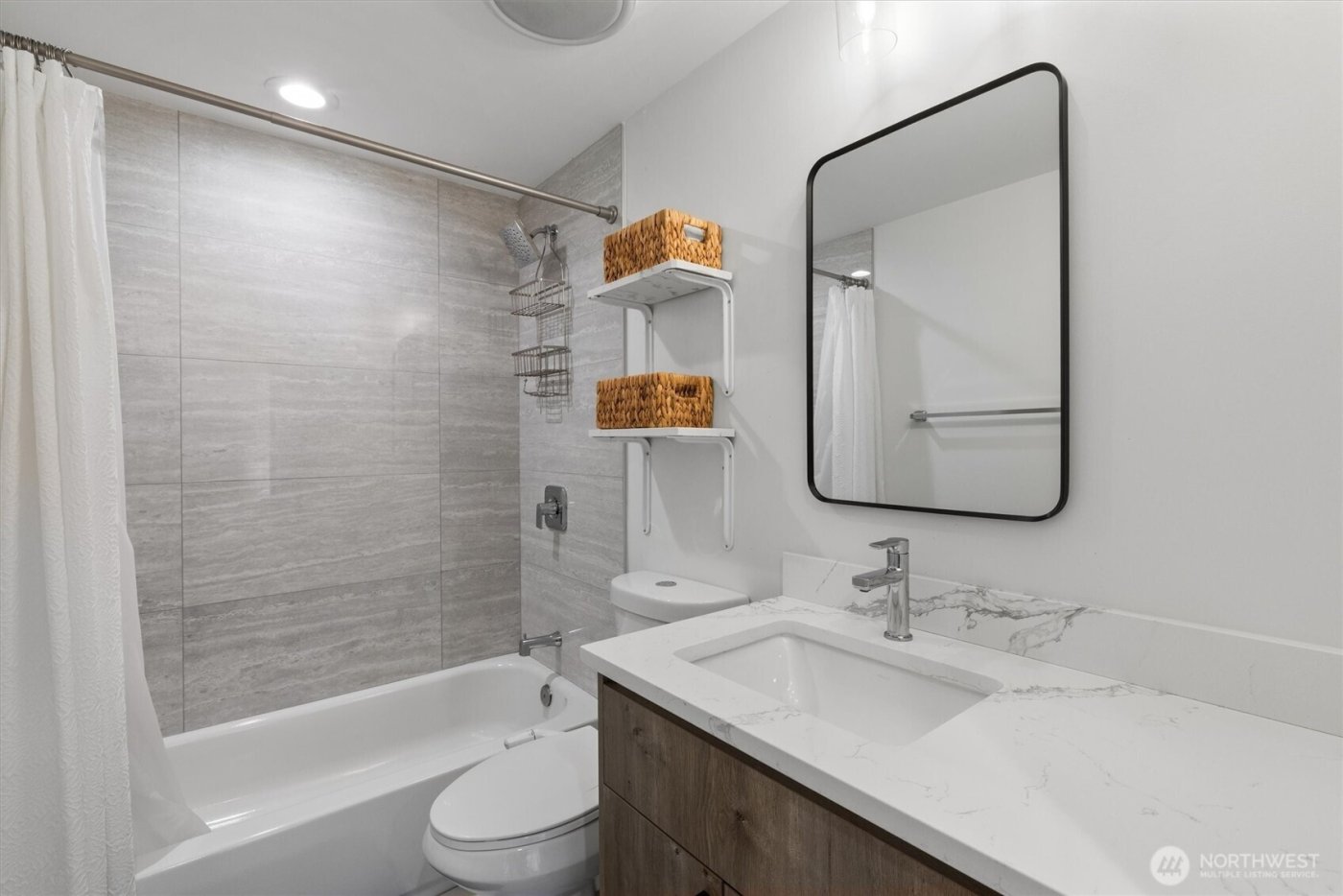 2000 NE 27th Street , Renton, WA 98056