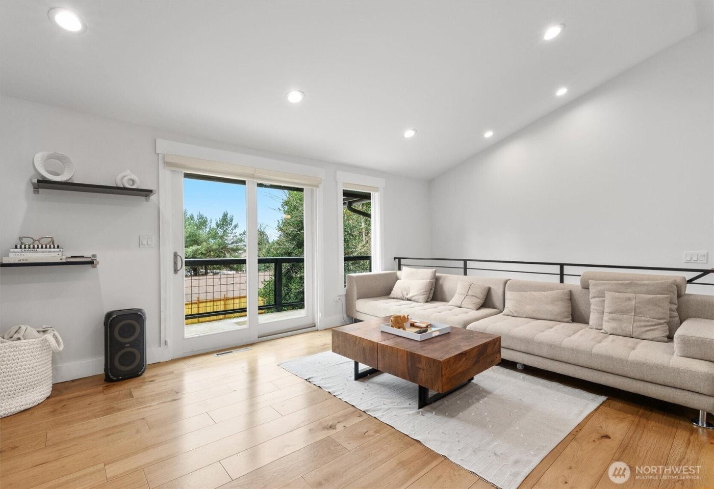 2000 NE 27th Street , Renton, WA 98056