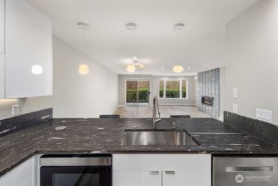 6121 NE 175 Street #A202, Kenmore, WA 98028 - Photo 17